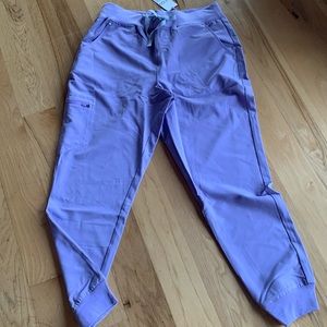 Figs jogger style lavender dew scrub pants.